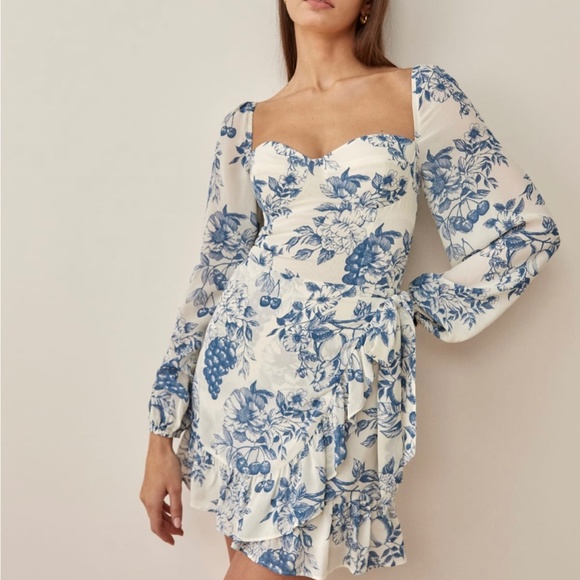 Reformation Cammi Dress - Picture 2 of 9